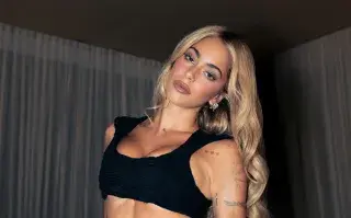 Las frases de la nueva canción de Tini Stoessel que los fans relacionan con un mensaje oculto para Sebastián Yatra Tini Stoessel posando durante su gira musical Futtura