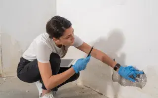 Foto de pared con humedad.