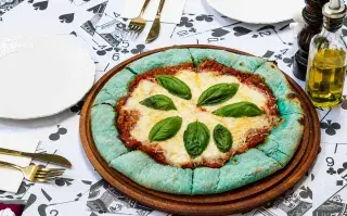 Día de la Pizza con Queso: por qué se celebra y dónde comer versiones increíbles en CABA pizza con queso