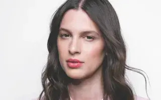 Cómo conseguir un Glossy Hair: la tendencia que deja el pelo muy brillante y sedoso