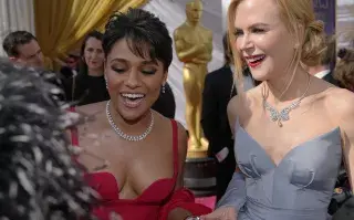 Ariana DeBose y Nicole Kidman, en la entrega de Oscar 2022