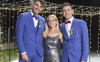 Leo y Mati se casaron; están junto a Bárbara, gestante de Bastian.