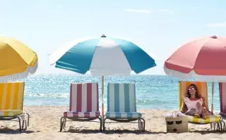Miami Beach es el barrio más turístico donde el art decó reina en las calles y los colores en la playa