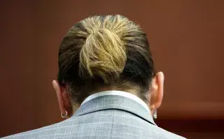 El actor estadounidense Johnny Depp durante el juicio por difamación de 50 millones de dólares Depp vs Heard en el Tribunal de Circuito del Condado de Fairfax, Virginia, el 26 de mayo de 2022