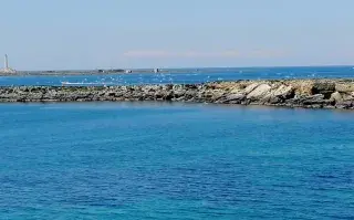 Costa de la ciudad de Gallipoli a 1 hora de la ciudad de Lecce en tren.