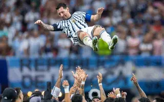 Messi-celebrando.jpg