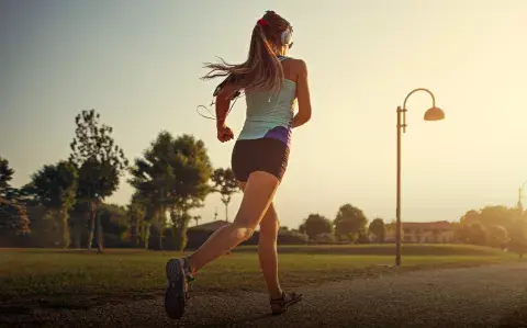 4 claves para lograr el bienestar a largo plazo, según una experta en nutrición
