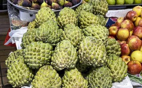 5 frutas exóticas disponibles en el barrio chino