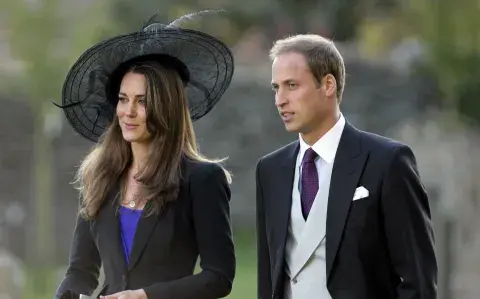 Cómo se conocieron Kate Middleton y el príncipe William en la realidad