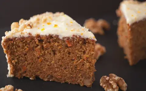 Carrot cake: el ingrediente secreto para que tenga la humedad justa