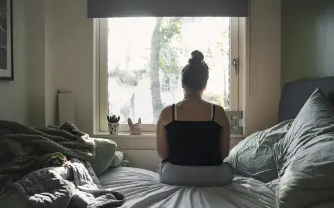 ¿Con qué signos puede empezar a manifestarse la depresión?