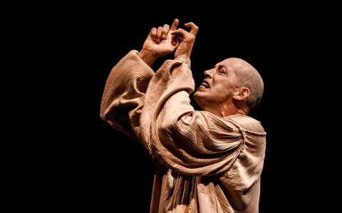 Para amantes del teatro 🎭 : 5 motivos para flashear en Habitación Macbeth
