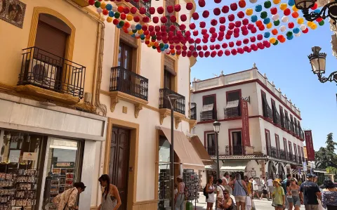 Si visitás el sur de España, no te pierdas estas 4 increíbles ciudades 