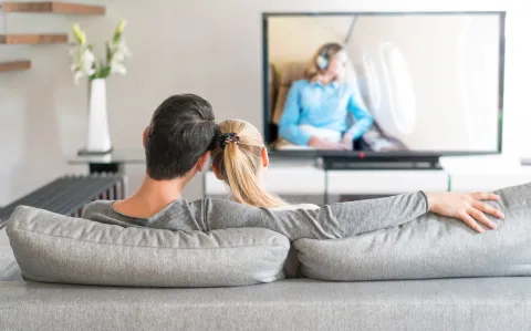 Cómo limpiar la pantalla de la tele sin rayarla