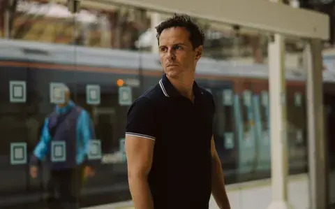 De qué se trata la nueva película de Andrew Scott y Paul Mescal, Todos somos extraños