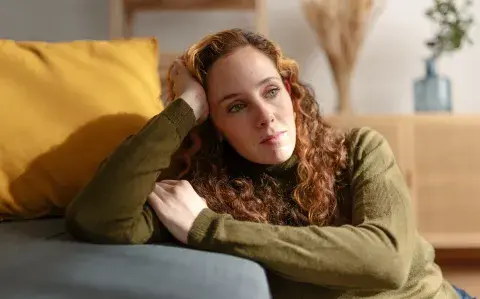 ¿Tristeza o depresión? Cómo reconocer cuándo pedir ayuda profesional ¿Tristeza o depresión? Cómo reconocer cuándo pedir ayuda profesional