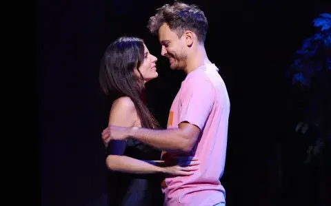 "En otras palabras": una historia de amor con Gime Accardi y Andrés Gil "En otras palabras": una historia de amor con Gime Accardi y Andrés Gil