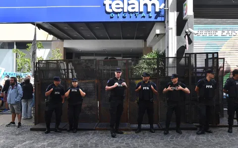 El cierre de Télam: tras el anuncio de Milei licenciaron a los trabajadores