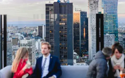 Un bar argentino fue elegido entre los mejores rooftop del mundo, según una revista internacial Un bar argentino fue elegido entre los mejores rooftop del mundo, según una revista internacial