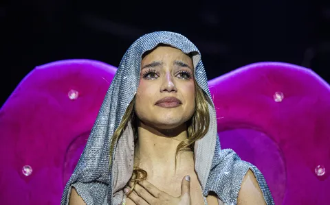 Emilia en el Movistar Arena: un show repleto de ritmo y con las emociones a flor de piel
