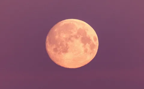 Luna llena en Escorpio: por qué, según la astrología, es el momento para cambiar y transformarnos