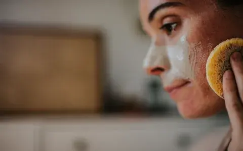 Qué es el ácido lactobiónico y cuáles son sus sorprendentes beneficios para la piel Qué es el ácido lactobiónico y cuáles son sus sorprendentes beneficios para la piel