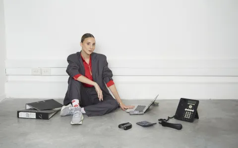 Office core: 4 looks de Bernarda Cella con los que imponen tendencia