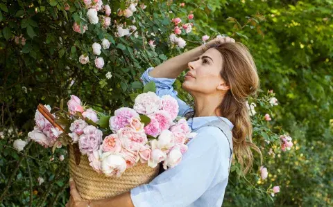 Juliana Awada revela cuáles son las flores que usa para ambientar su casa