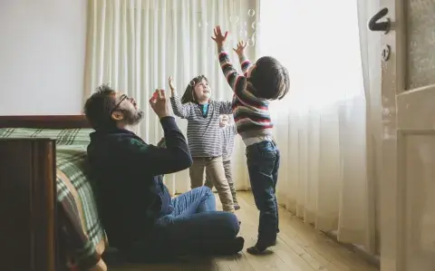 El desafío de ser papás hoy: lo que aprendimos y lo que nos falta