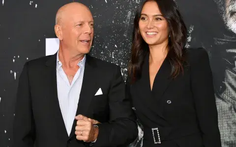 Habría desmejorado la salud de Bruce Willis: su mujer da a enteder que ya no habla