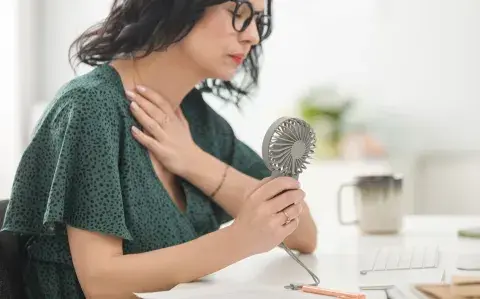 Tratamientos hormonales en la menopausia: ¿sí o no? Tratamientos hormonales en la menopausia: ¿sí o no?