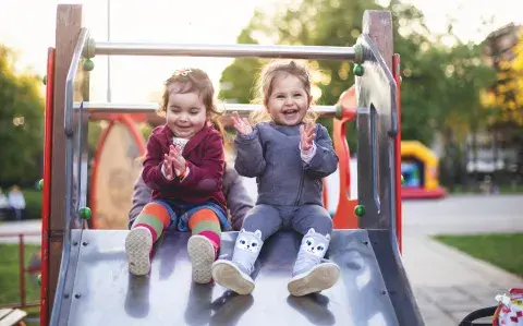 Vacaciones de invierno: las mejores plazas de CABA para ir con los chicos