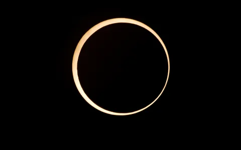 Cuándo es el próximo eclipse que “tapará” el sol en la Argentina