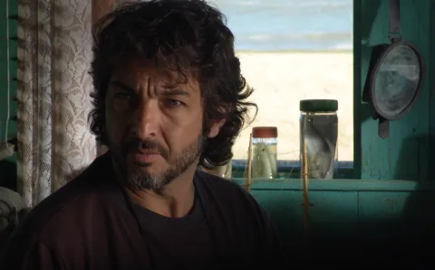 Para el finde: esta es la peli con Ricardo Darín para ver antes de que se vaya de Netflix