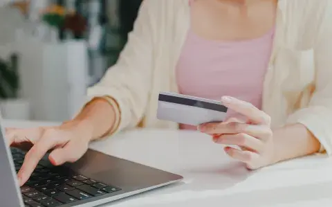 Cuotas sin interés: cómo comprar online y ganarle a la inflación 