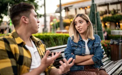 Citas: pareja discutiendo