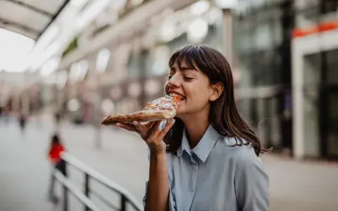 5 ventanas gastronómicas para comer a buen precio en Buenos Aires