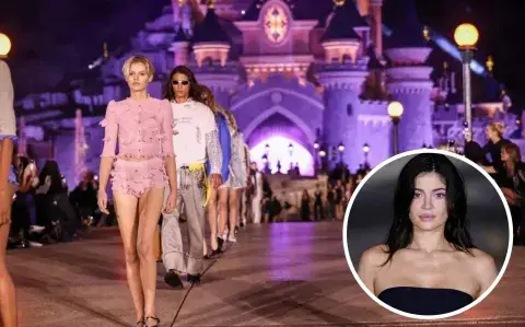 Así fue el desfile de Coperni en Disney, con el cierre de Kylie Jenner como una princesa