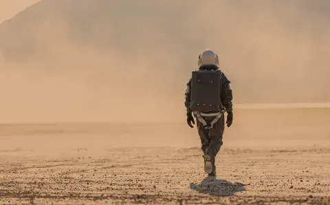 Así es el traje que diseñó Prada para una expedición de la NASA 