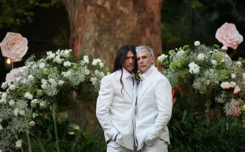 Fabián Paz y Gustavo Pucheta: looks y mejores fotos del soñado casamiento de los diseñadores