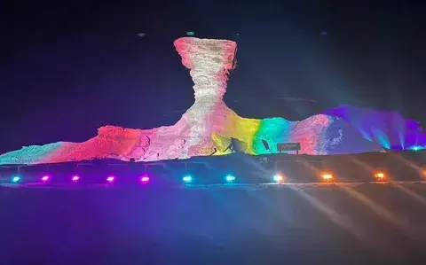 Así fue la presentación del disco de Coldplay en el Valle de la Luna, en San Juan