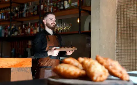 De bodegones de siempre, a restaurantes de autor: comida bien porteña para probar