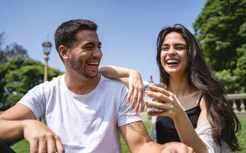 Recetas con yerba mate: desde un cóctel a una salsa y un budín