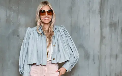 Guía de estilo: Sienna Miller tiene las sandalias vintage que vuelven esta temporada