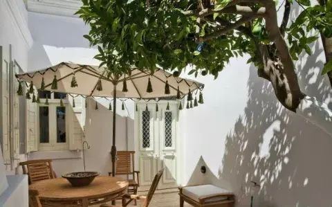 7 ideas simples para decorar patios chicos sin gastar de más