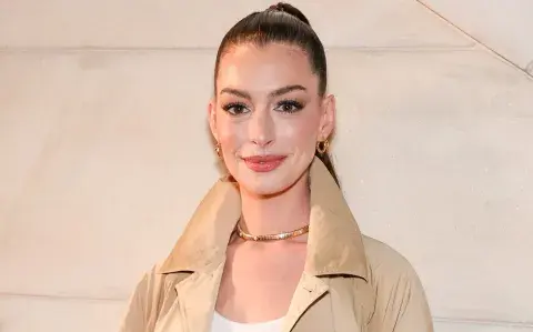 Cómo es la rutina de Anne Hathaway que combina danza, pilates y fuerza