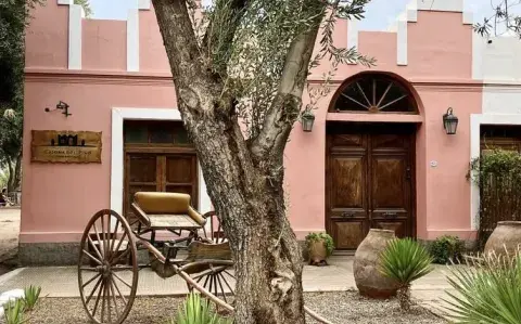 ¿Viajás a Catamarca? Este hotel boutique del 1830 en Fiambalá es un encanto