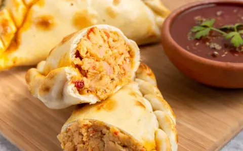Receta de tapas de empanadas caseras para este 25 de Mayo: ricas y económicas Receta de tapas de empanadas caseras para este 25 de Mayo: ricas y económicas