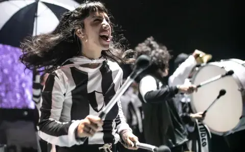 Así es el nuevo ritual inmersivo para experimentar el fervor de ser "hincha" Así es el nuevo ritual inmersivo para experimentar el fervor de ser "hincha"