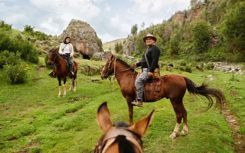 Adiós tours aburridos: así es la nueva app de Airbnb que ofrece experiencias Adiós tours aburridos: así es la nueva app de Airbnb que ofrece experiencias